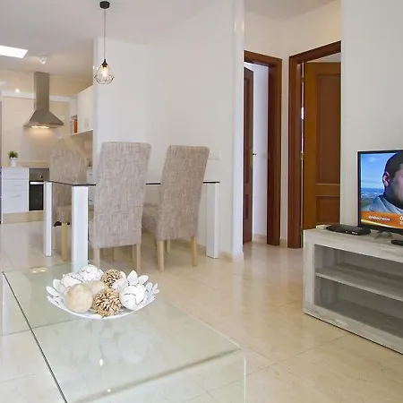 2 Bedrooms *
