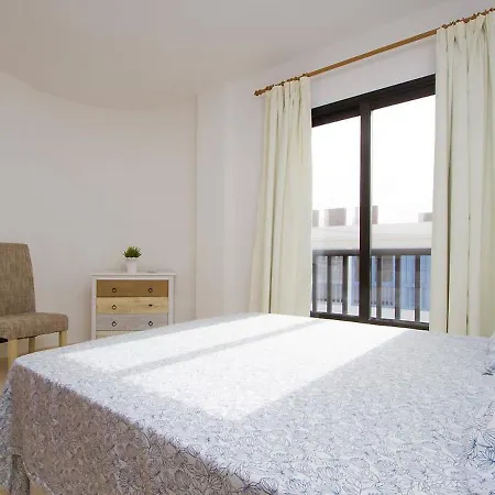 2 Bedrooms Apartamento Playa Blanca (Lanzarote)